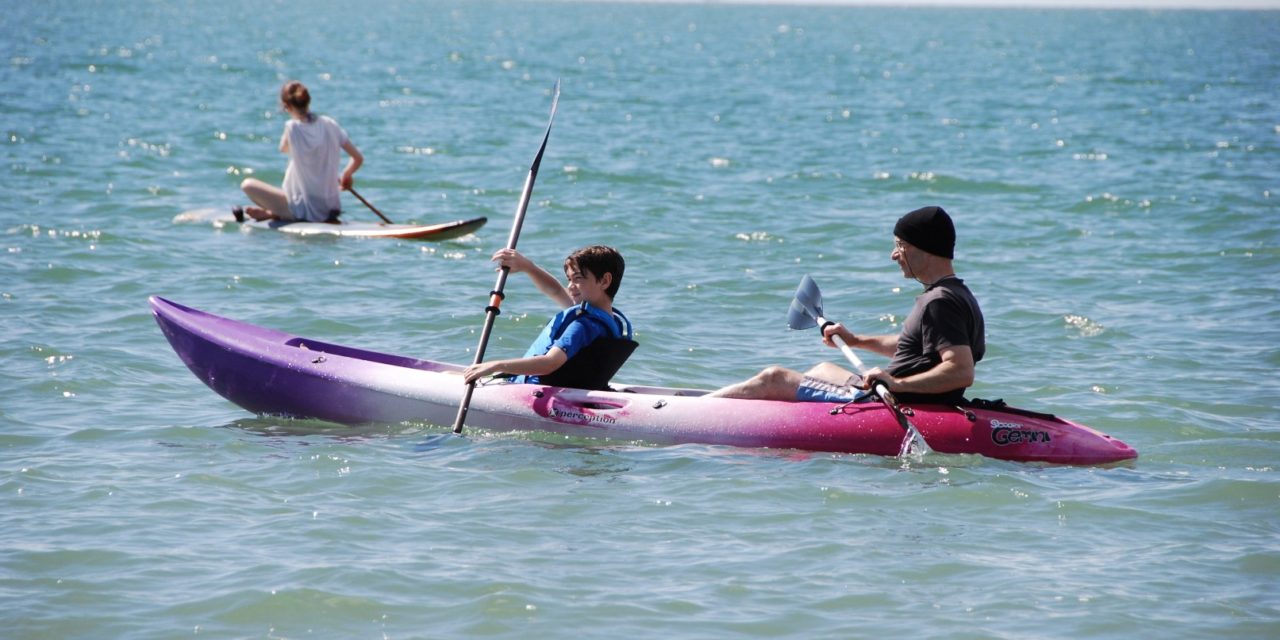 Kayaking with kids – tips for getting them hooked<input type="hidden" class="is-post-family-safe" value="true">