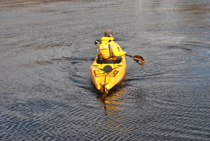Top five essential paddle strokes for sit on top kayakers 34