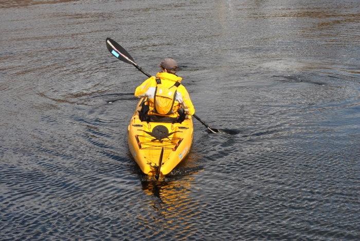 Top five essential paddle strokes for sit on top kayakers 35