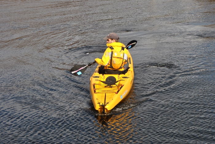Top five essential paddle strokes for sit on top kayakers 36