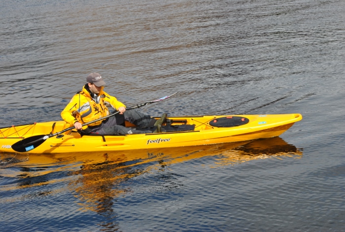 Top five essential paddle strokes for sit on top kayakers 39
