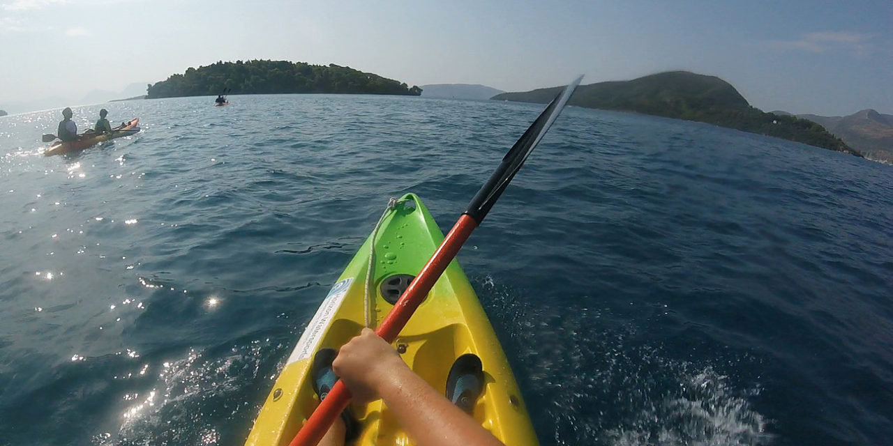 Idyllic kayaking – Greek style!<input type="hidden" class="is-post-family-safe" value="true">
