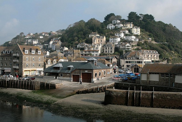 Looe Beach, Cornwall<input type="hidden" class="is-post-family-safe" value="true">