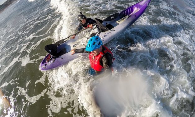 Double trouble – tandem kayak surfing dos and don’ts<input type="hidden" class="is-post-family-safe" value="true">