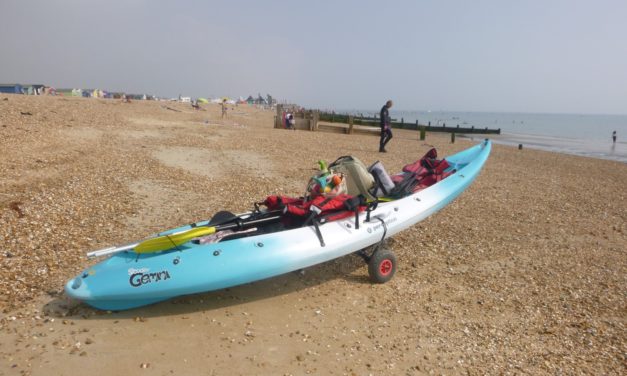 Load up! Sit on kayak trolley loading tips<input type="hidden" class="is-post-family-safe" value="true">